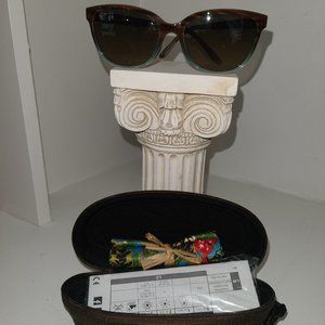 Womens Maui Jim Sunglasses New in Case